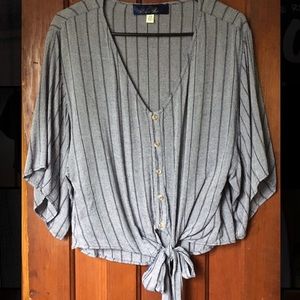 Cropped V-neck Blouse